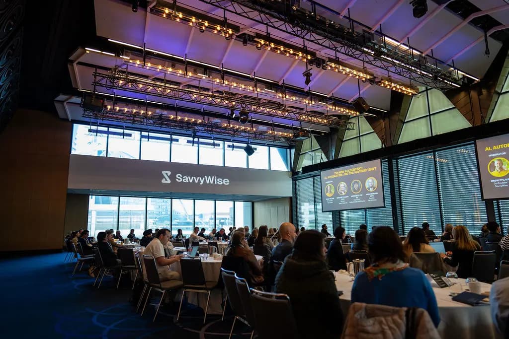 SavvyWise conference with presentation on AI, automation, and the advisory shift